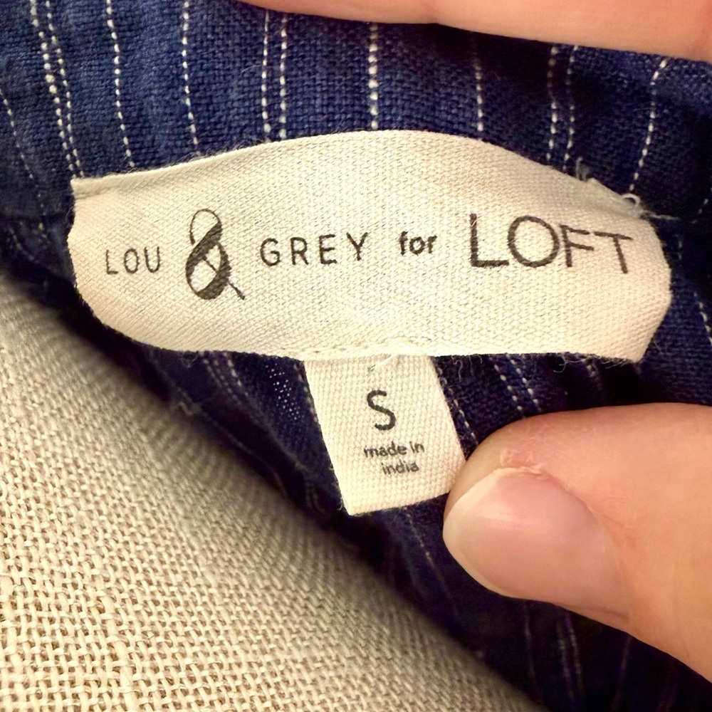 Lou & Grey Oversized Linen Top - Picture 9 of 10
